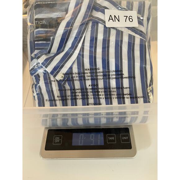 Nautica Classic Fit Long Sleeve Blue Striped Button Down Shirt - Size Men's XL - Picture 8 of 8